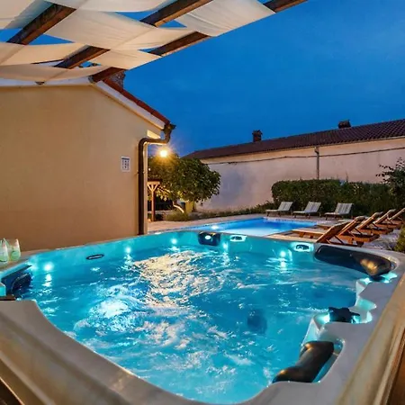 Katja By Guide Villa Peruški