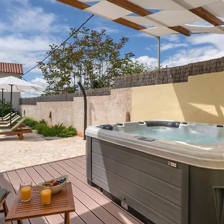 Katja By Guide Villa