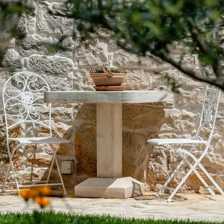 Katja By Guide Villa Peruški