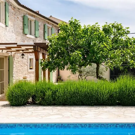 Katja By Guide Villa *