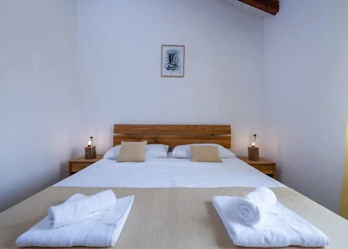 Katja By Guide Peruški